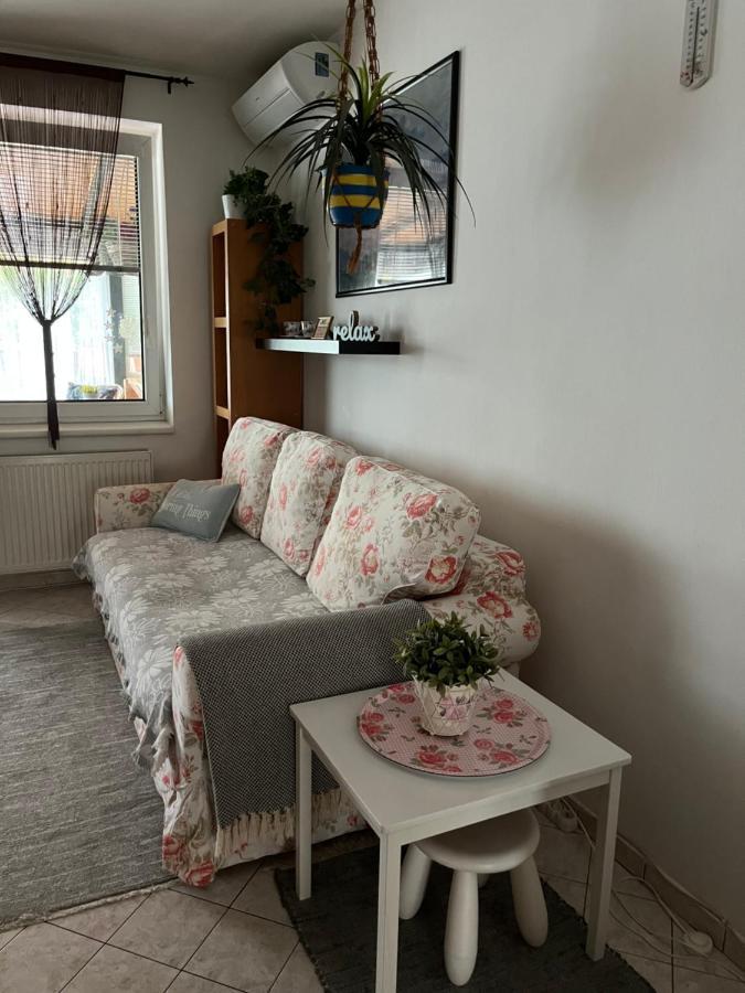 Terrace Apartment S 1 Spalnou Sofia-Parking & Wifi Bratislava Exterior foto